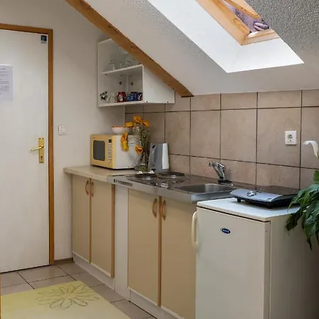 杜布罗夫尼克日落公寓酒店