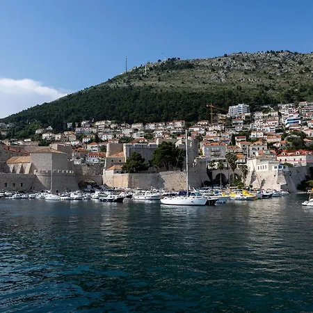 杜布罗夫尼克日落公寓酒店 招待所